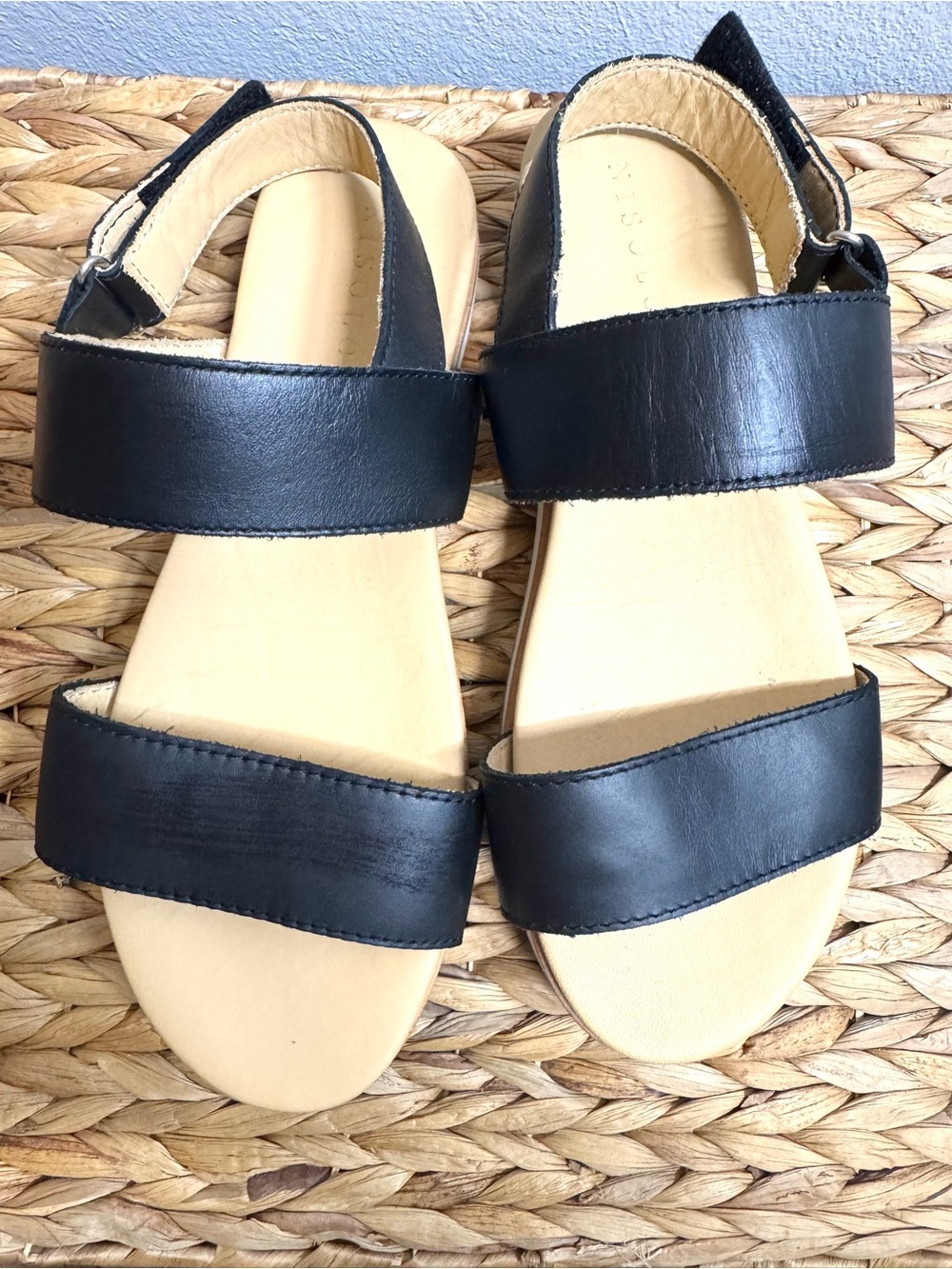 Nisolo Black Leather Two-Strap Women's Sandals